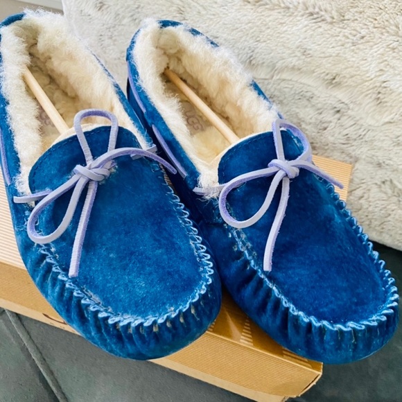 SOLD❗️FINAL PRICE!/UGG Australia Women’s Dakota Slippers Size8/PREOWNED/LIKE NEW - Picture 6 of 14